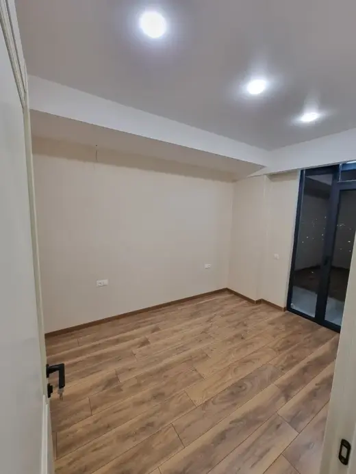 იყიდება, ბინა
