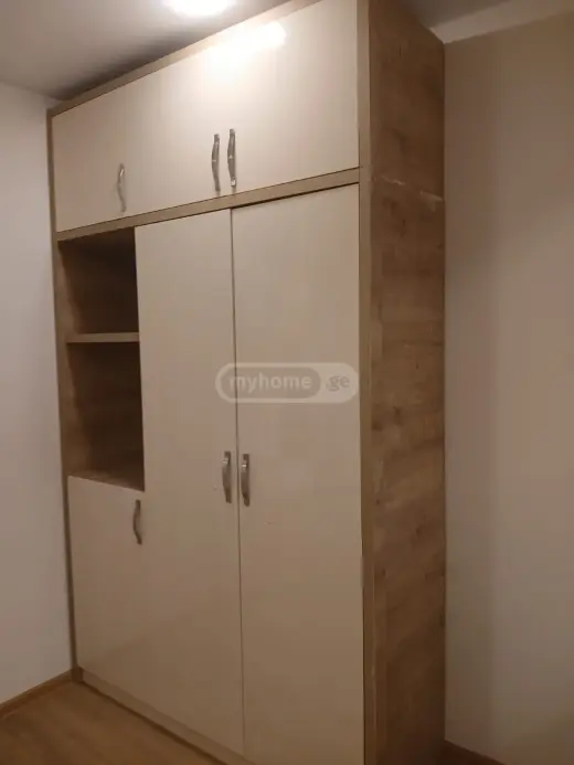 იყიდება, ბინა