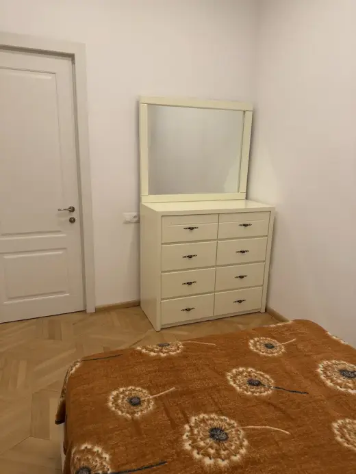 იყიდება, ბინა