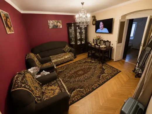 იყიდება, კერძო სახლი