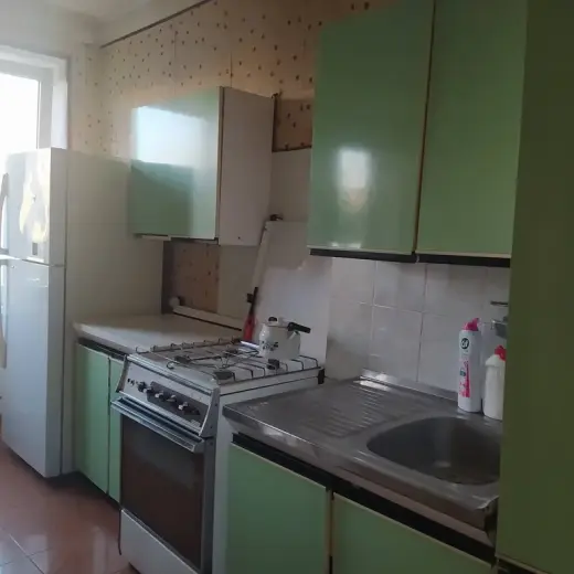 იყიდება, ბინა