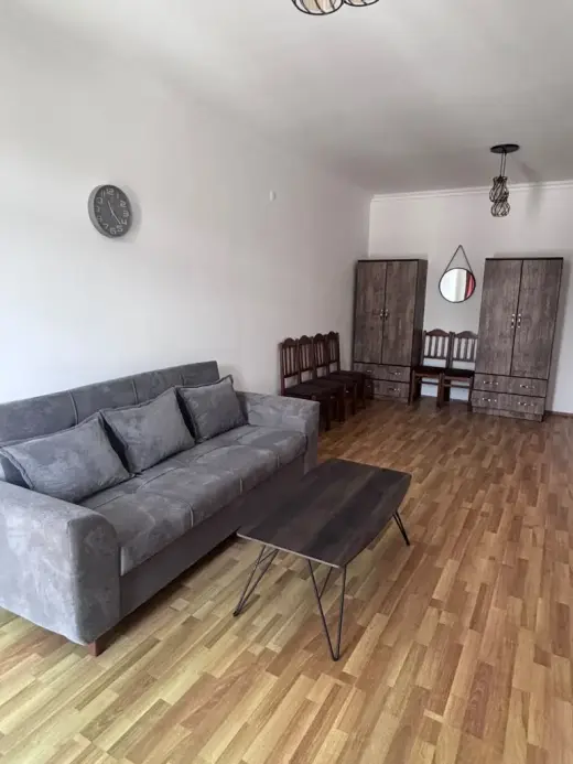 იყიდება, ბინა