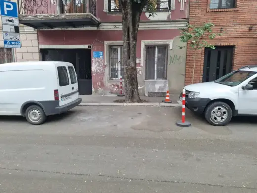 იყიდება, ბინა