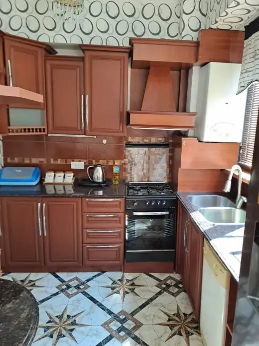 ქირავდება, ბინა