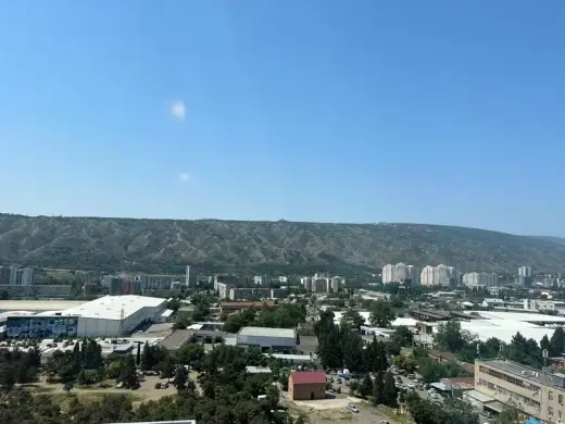 იყიდება, ბინა