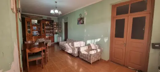 იყიდება, კერძო სახლი