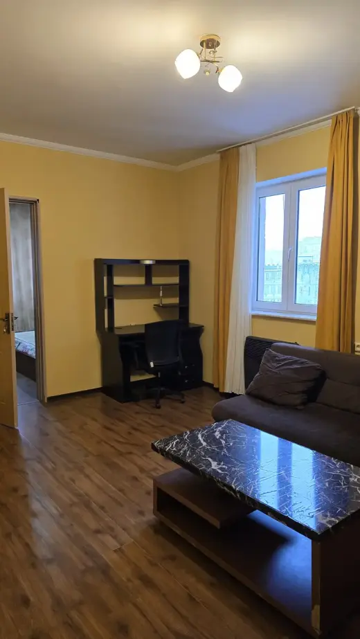 ქირავდება, ბინა