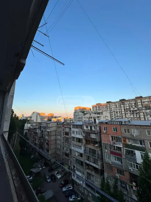 იყიდება, ბინა