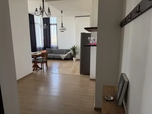იყიდება, ბინა