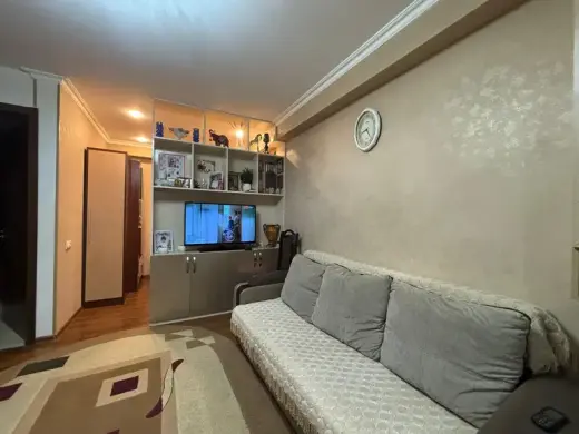 იყიდება, ბინა