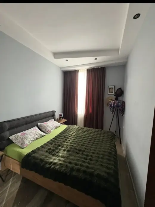 იყიდება, ბინა
