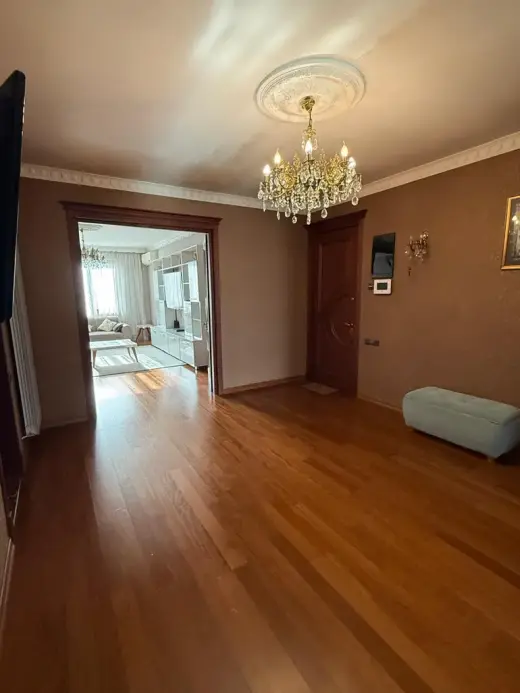 იყიდება, ბინა