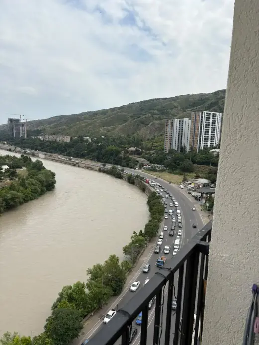 იყიდება, ბინა