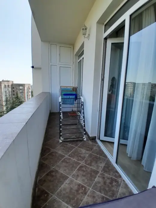 იყიდება, ბინა