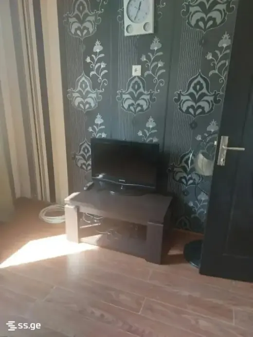 ქირავდება, ბინა