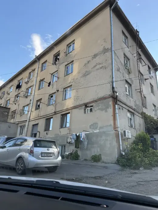 იყიდება, ბინა