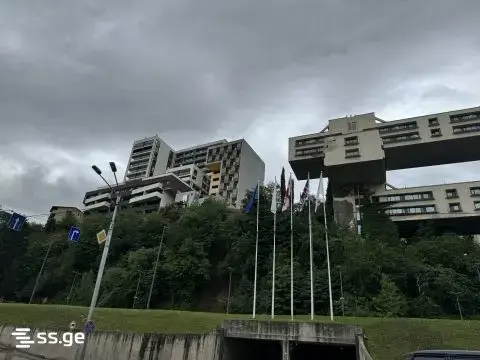 იყიდება, ბინა