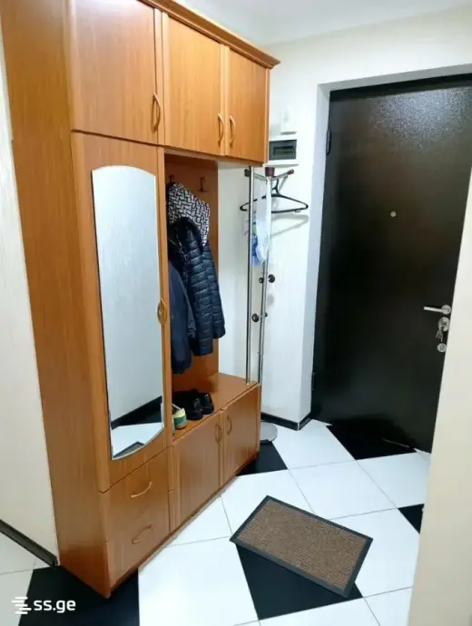 იყიდება, ბინა