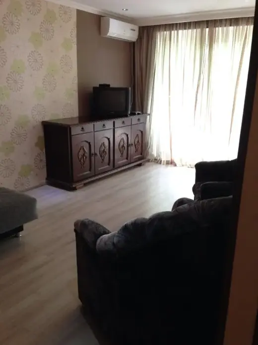 ქირავდება, ბინა