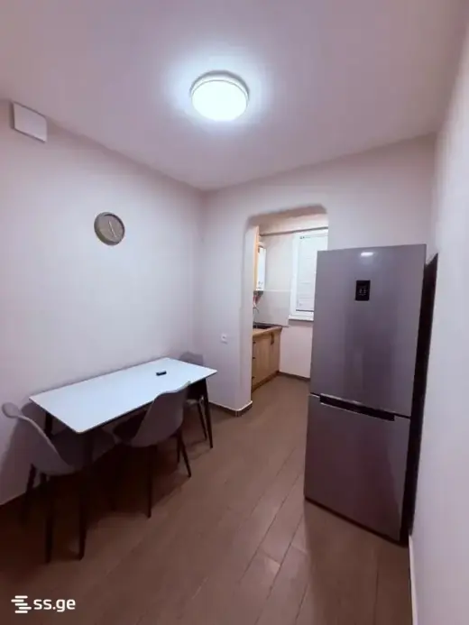 ქირავდება, ბინა