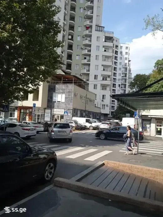 ქირავდება, ბინა