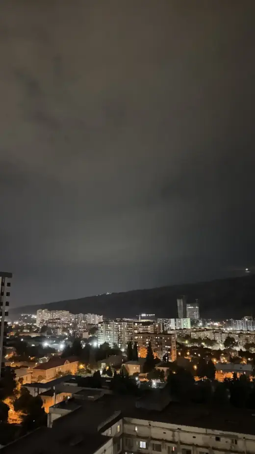 იყიდება, ბინა