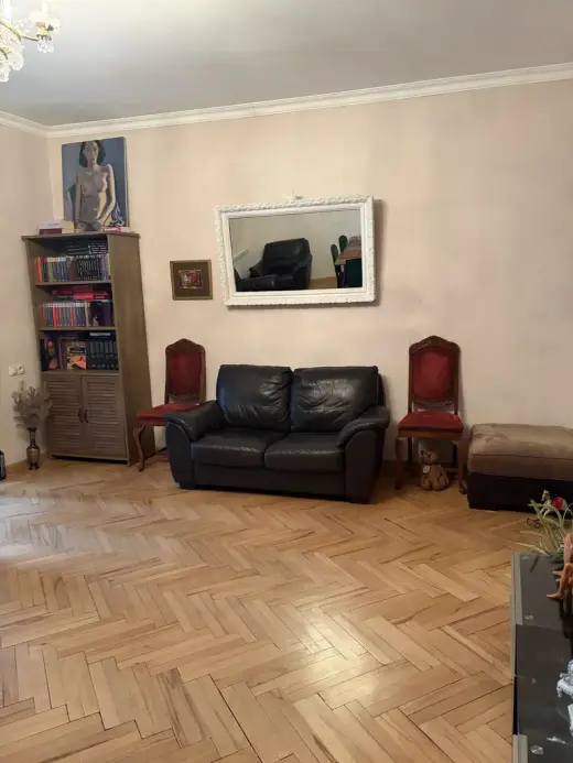 იყიდება, კერძო სახლი