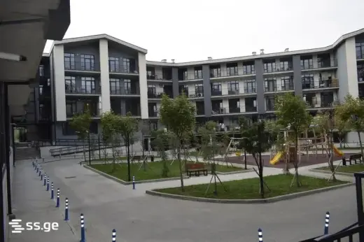 იყიდება, ბინა