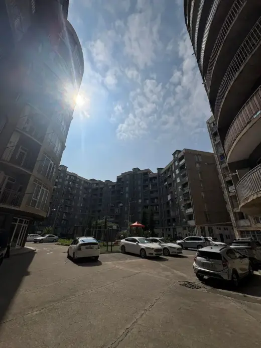 იყიდება, ბინა