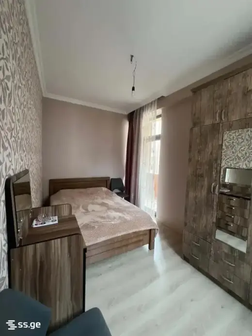 ქირავდება, ბინა