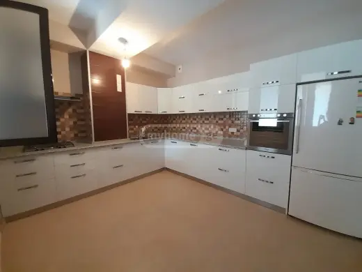 იყიდება, ბინა