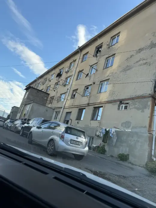 იყიდება, ბინა