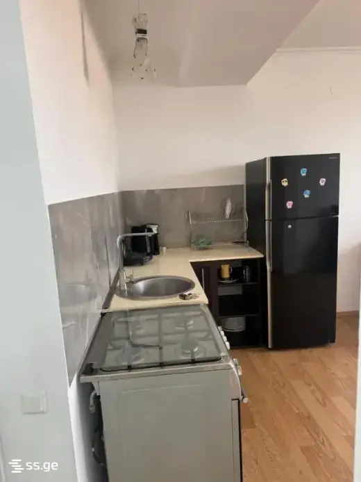 ქირავდება, ბინა