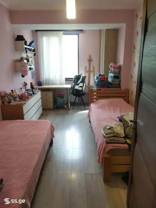 ქირავდება, ბინა