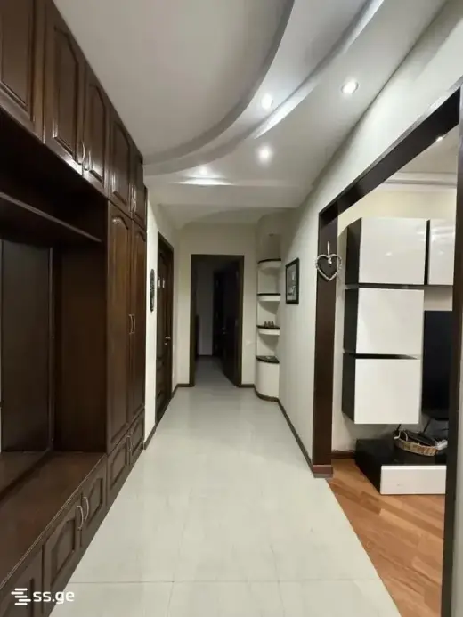 ქირავდება, ბინა