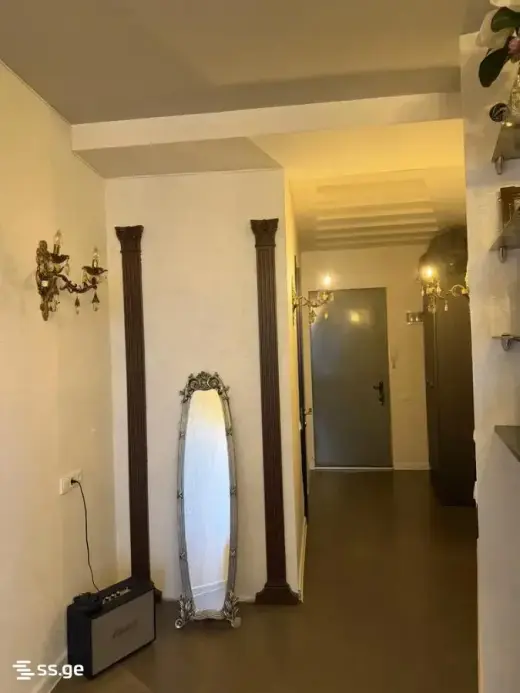 იყიდება, ბინა