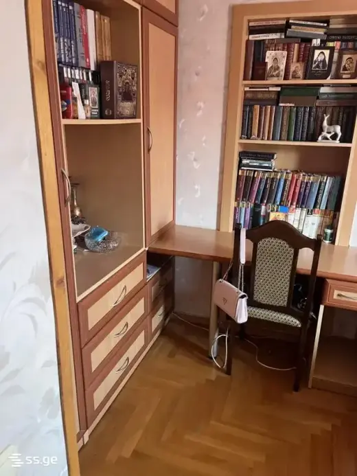 იყიდება, ბინა
