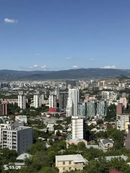 იყიდება, ბინა