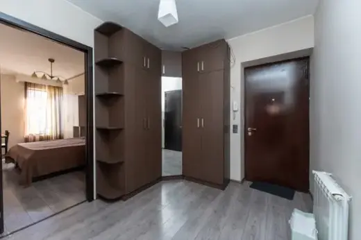 იყიდება, ბინა