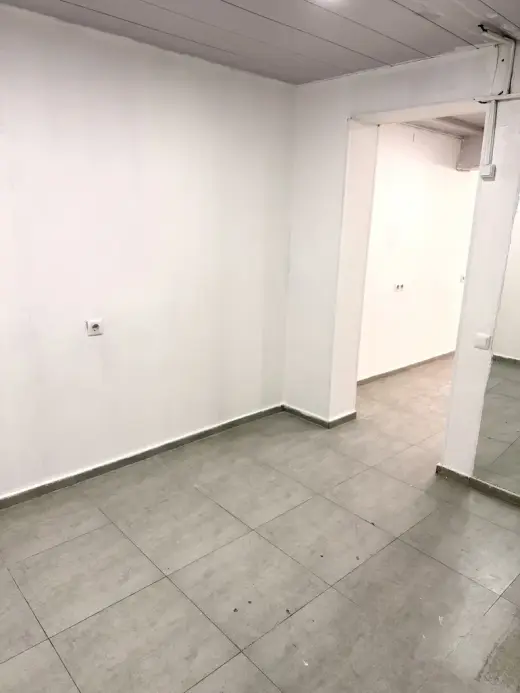 იყიდება, კომერციული ფართი