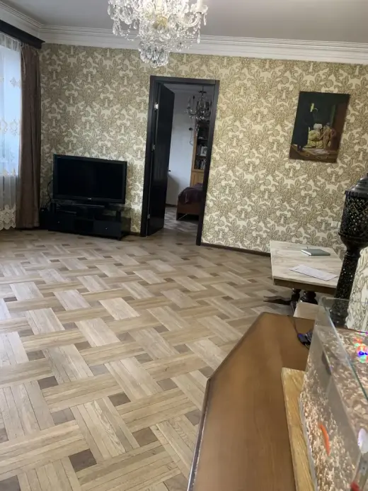 იყიდება, ბინა
