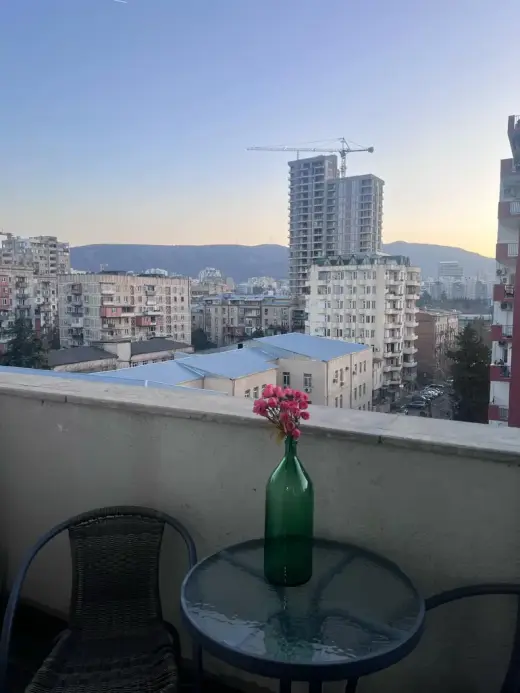 იყიდება, ბინა