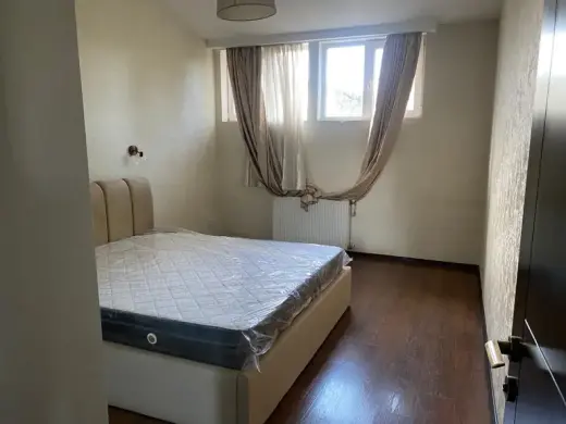 ქირავდება, ბინა