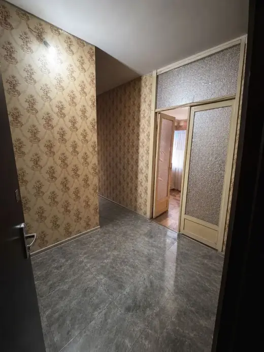 იყიდება, ბინა