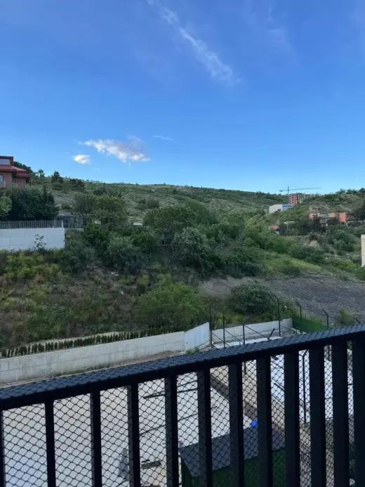 ქირავდება, ბინა