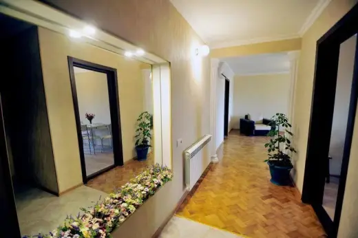 იყიდება, ბინა
