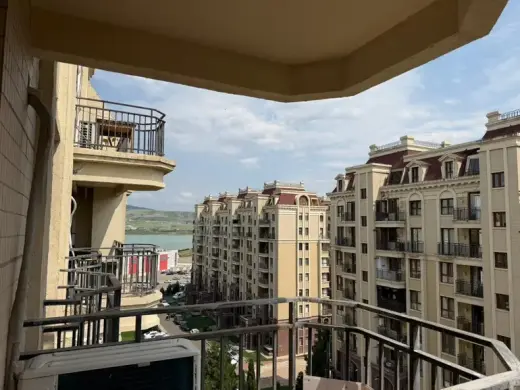 იყიდება, ბინა