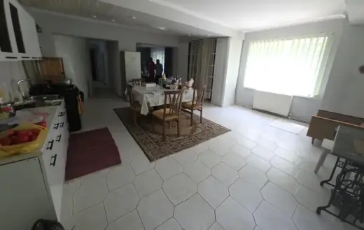 იყიდება, ბინა