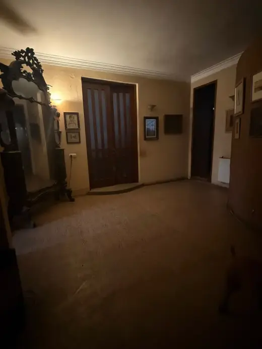 იყიდება, კერძო სახლი