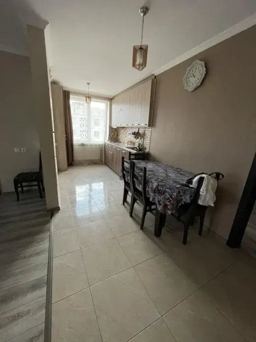 იყიდება, ბინა